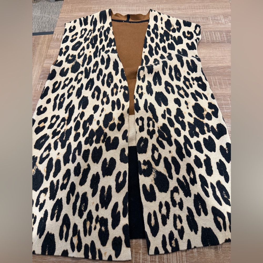 Leopard Print Sleeveless Coat cardigan  chicos size 3